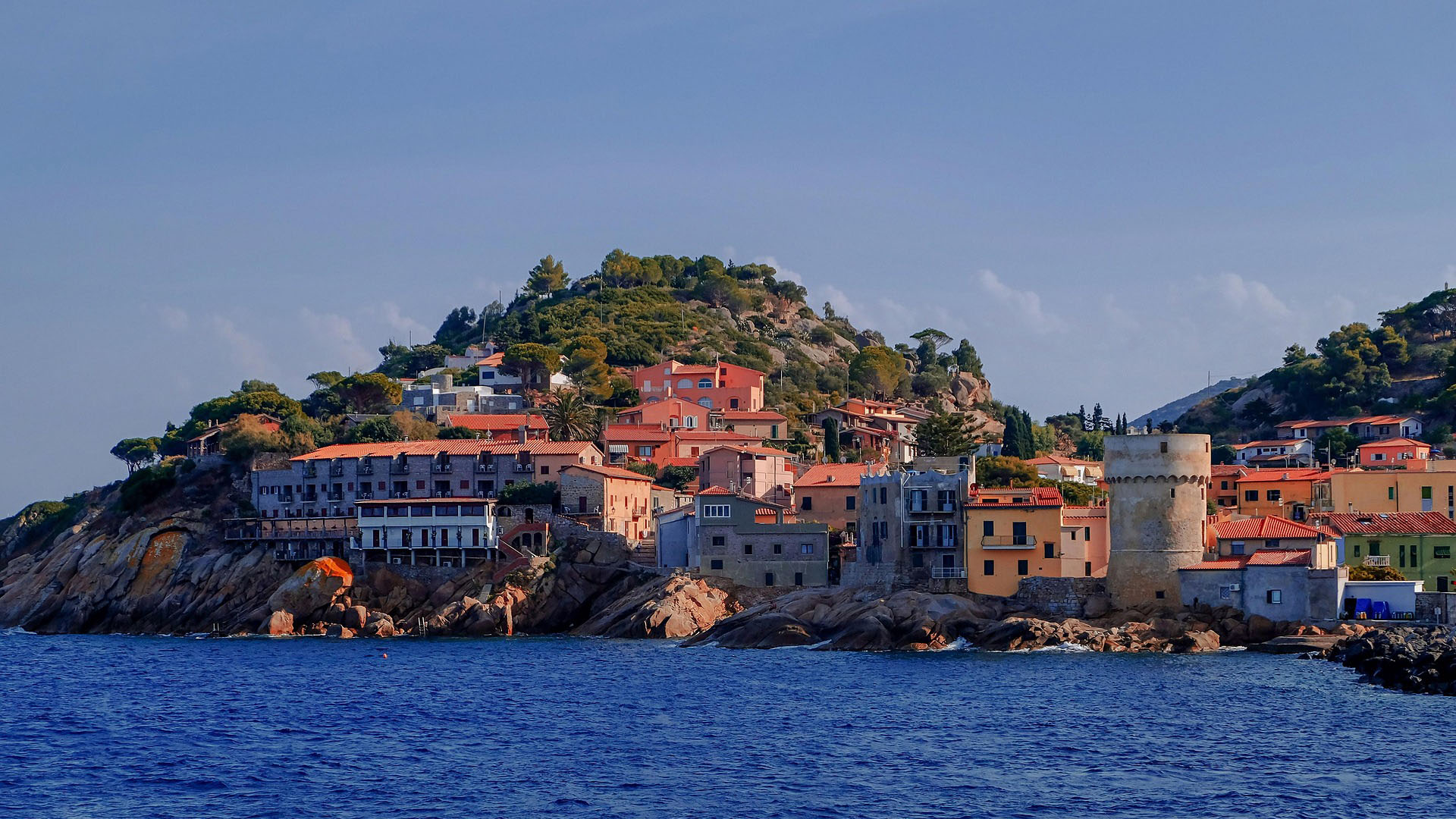 ELLURE YACHTS MEDITERRANEAN YACHT CHARTER