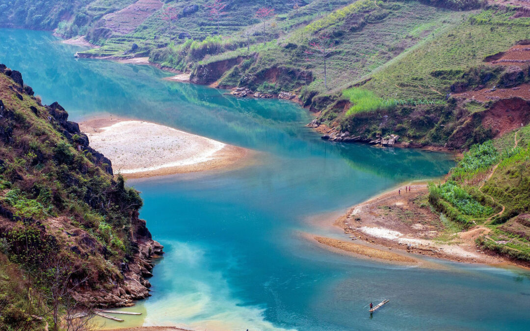 Southeast Asia Yacht Charter: Sail Through Wonders in Private Luxury