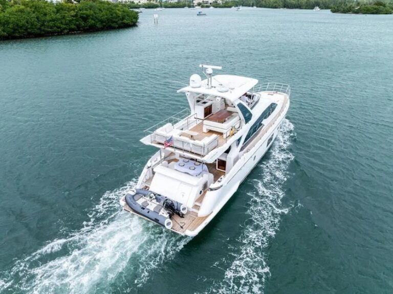 70’ Azimut Le Grand Bleu